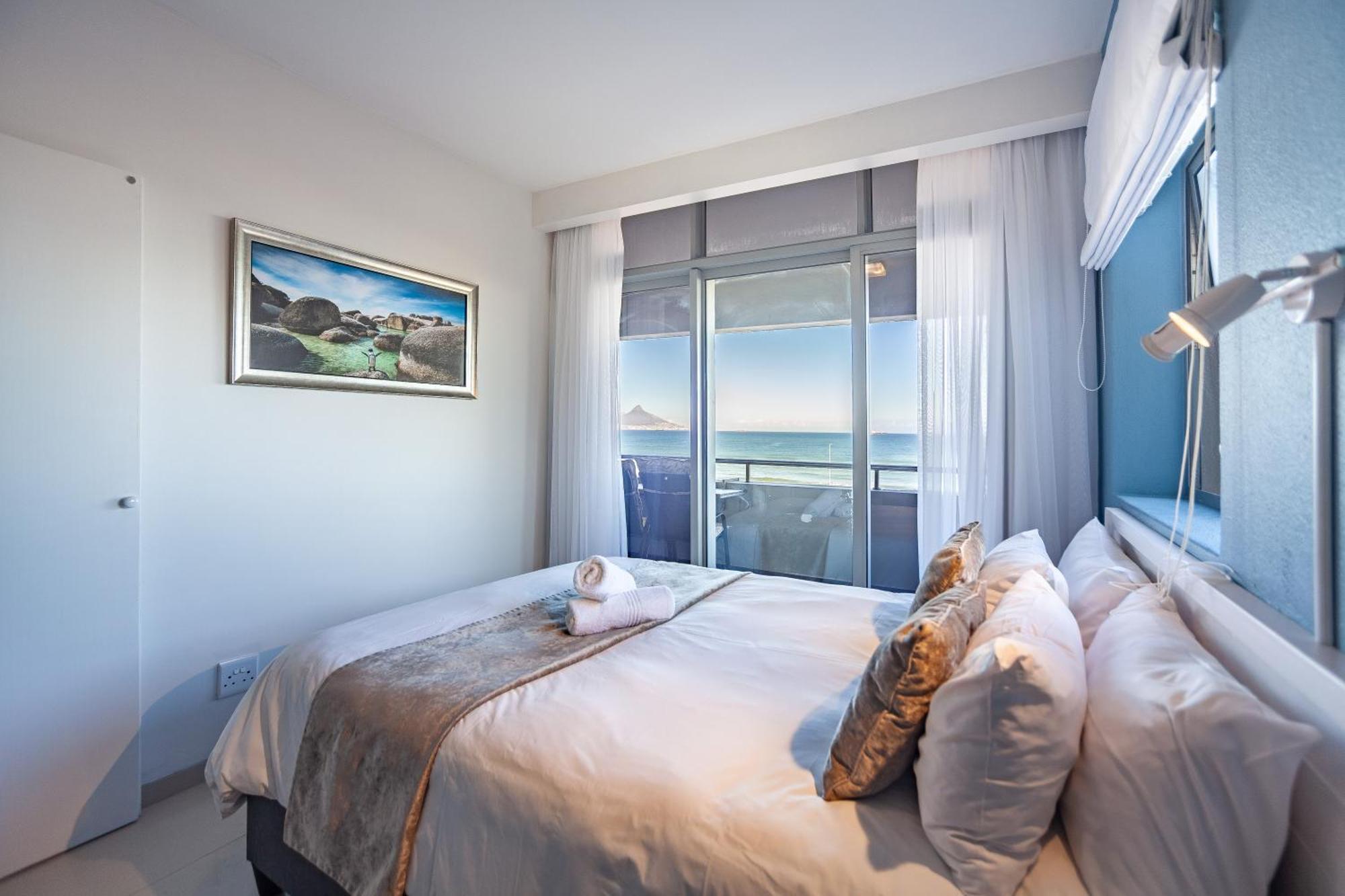 Modern Beachfront With Ocean Views - Infinity G9, Blouberg, Cape Town Блаубергстранд Экстерьер фото